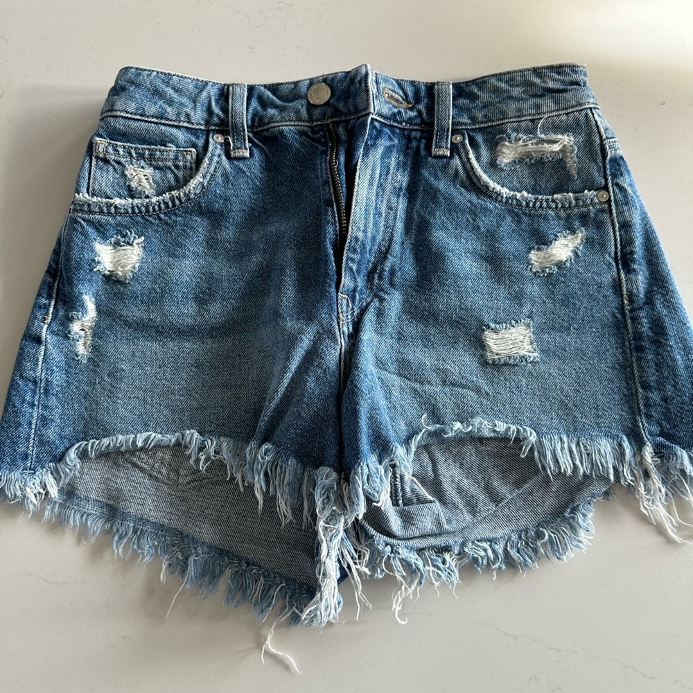 Mavi all blue jean shorts size 25